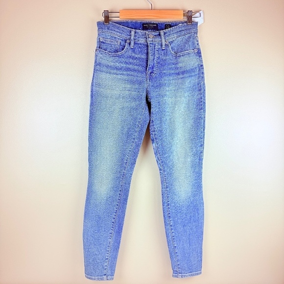 Lucky Brand Denim - NWT Lucky Brand Ava Mid Rise Skinny Jeans 28R